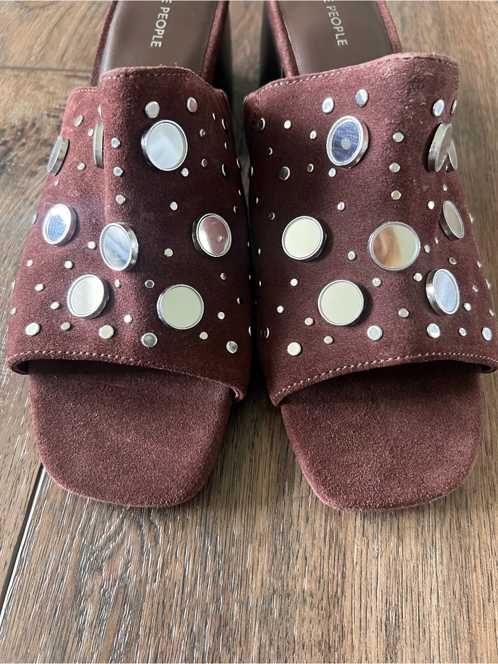 Free People Mirage Mules Studded Brown Suede Block Heel Mirrored Size 9.5 New - Picture 16 of 16